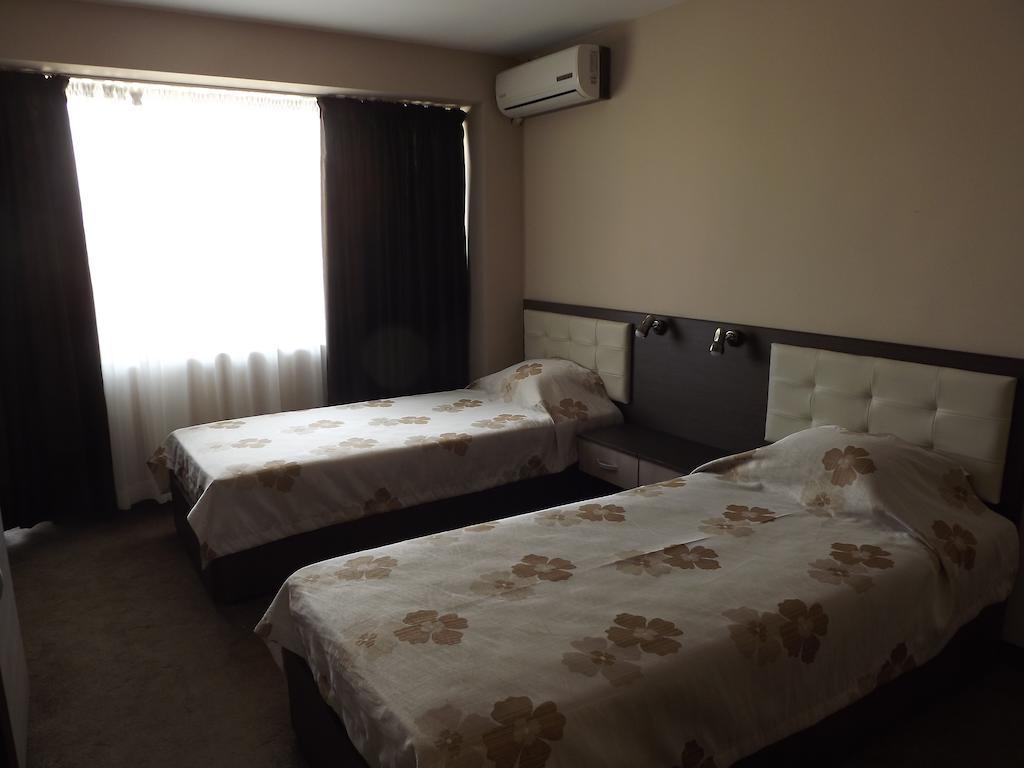 Hotel Bulgaria פטריך מראה חיצוני תמונה